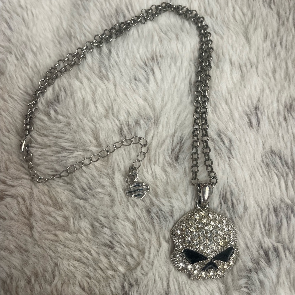 Harley Davidson Silver Rhinestone Willie Skull Pendant Necklace